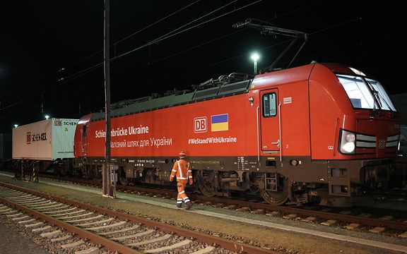 2022_0314_Schienenbrücke Ukraine_DB Cargo_DB Schenker